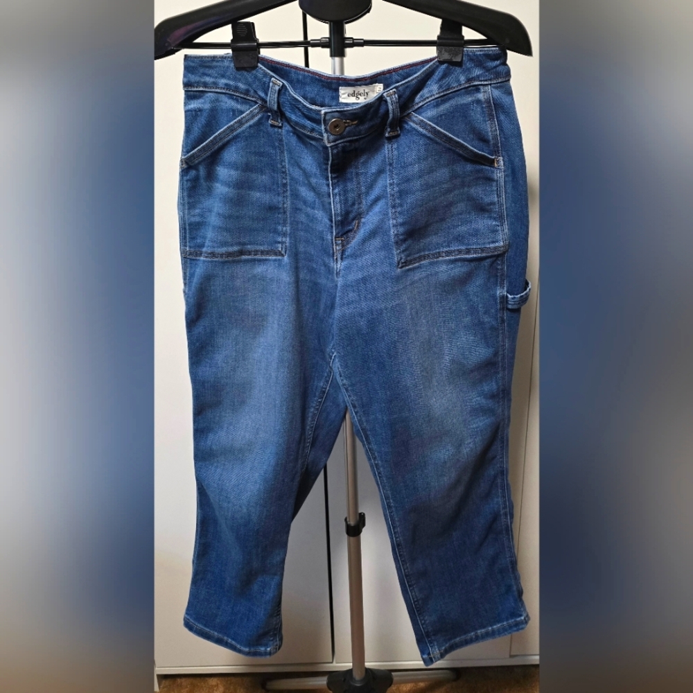 Zelocity Blue Denim Capri Pants